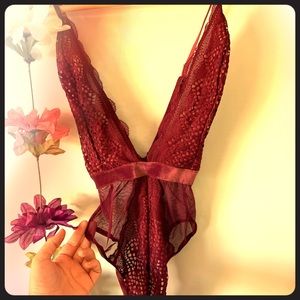 Gorgeous Victoria’s Secret Bodysuit in Maroon